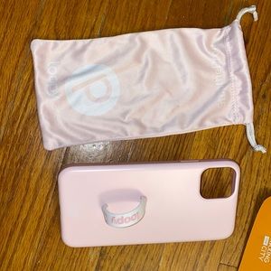 Blush Loopy 11 Pro Max case